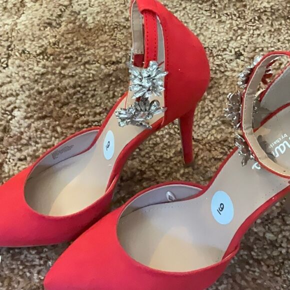 🔥 Take 50% OFF- Charles David Penni Red Textile Ankle Wrap Heels Shoe, Size-9M - Picture 5 of 9